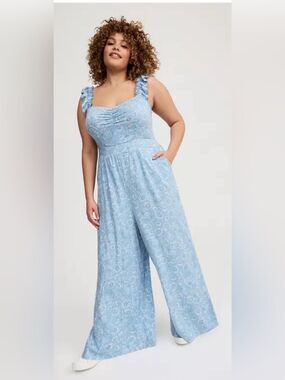 NEW Torrid Jumpsuit 1X Light Blue Paisley Wide Leg Stretch Challis Ruffle Strap